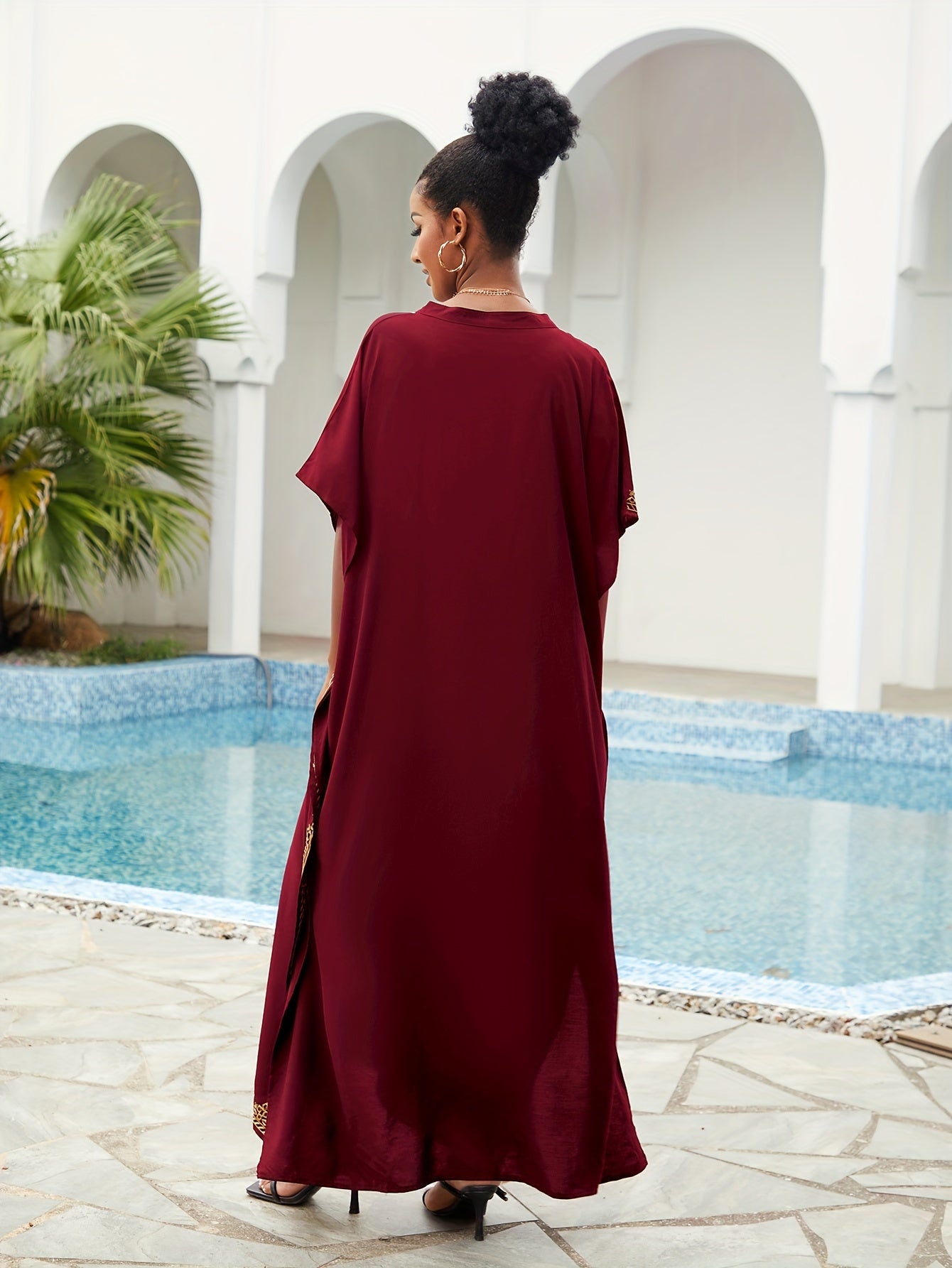 Bohemian Seaside Resortwear Embroidered Beachwear And Lightweight Jackets
