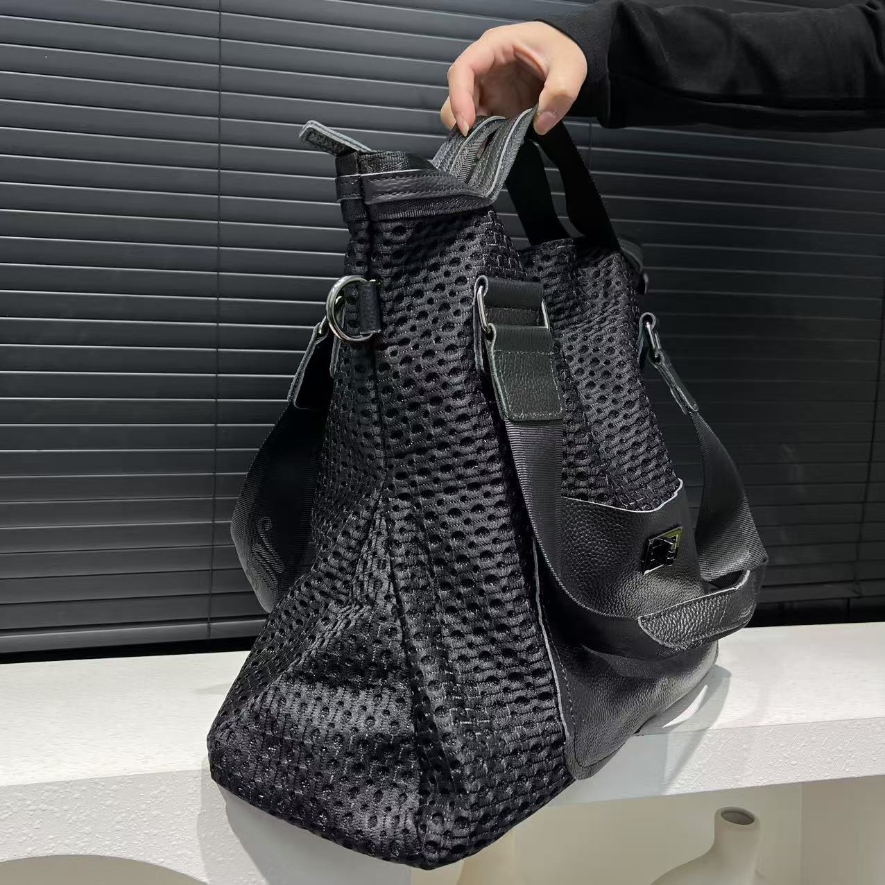 Durable Nylon Tote Bag With Detachable Strap And Zipper
